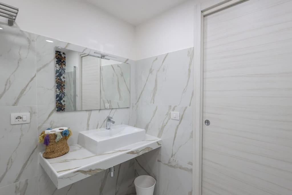 'A Casa D'Annare Apartment Naples Luaran gambar